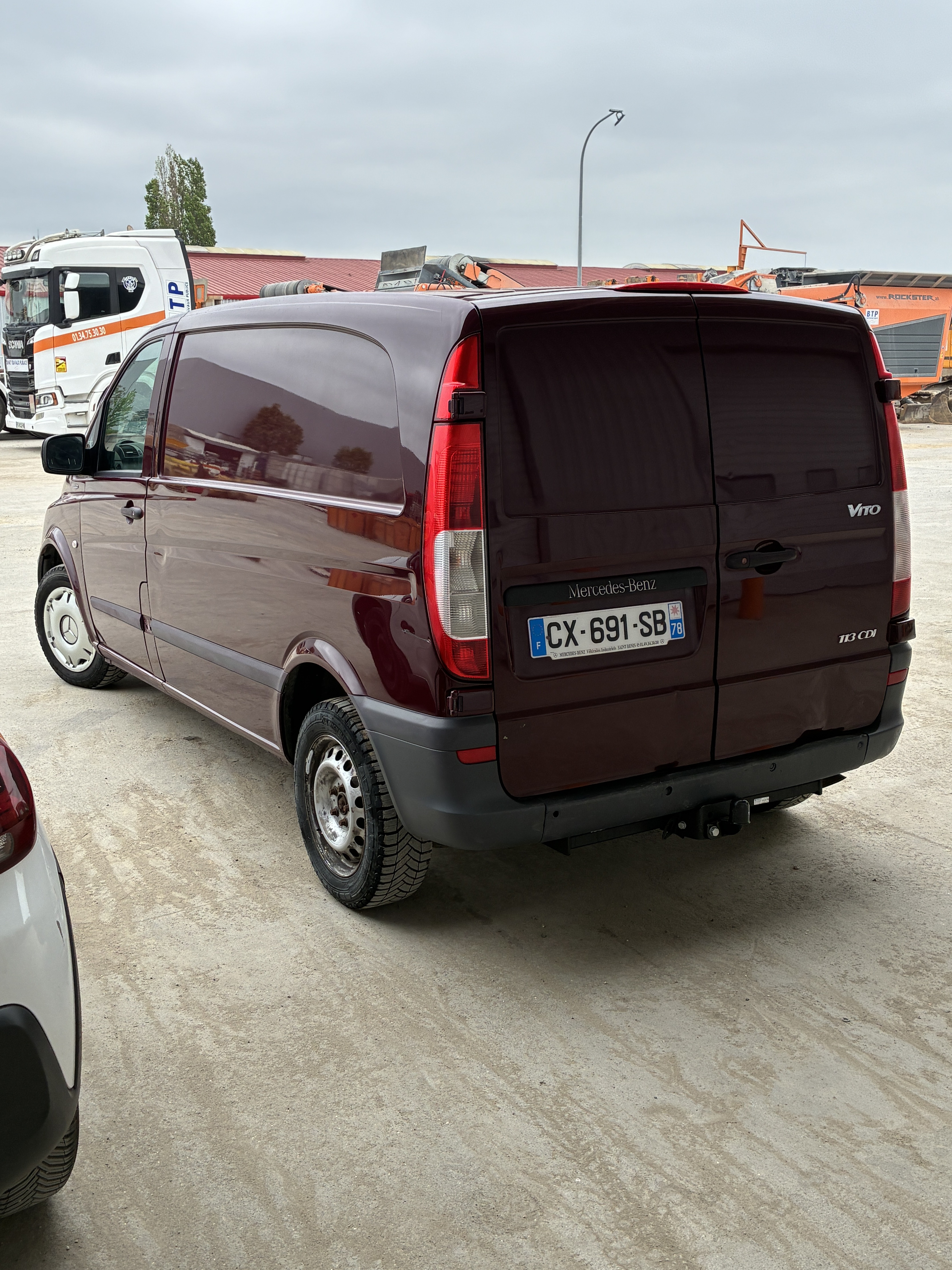 Rental Utilitaire between individuals (78)