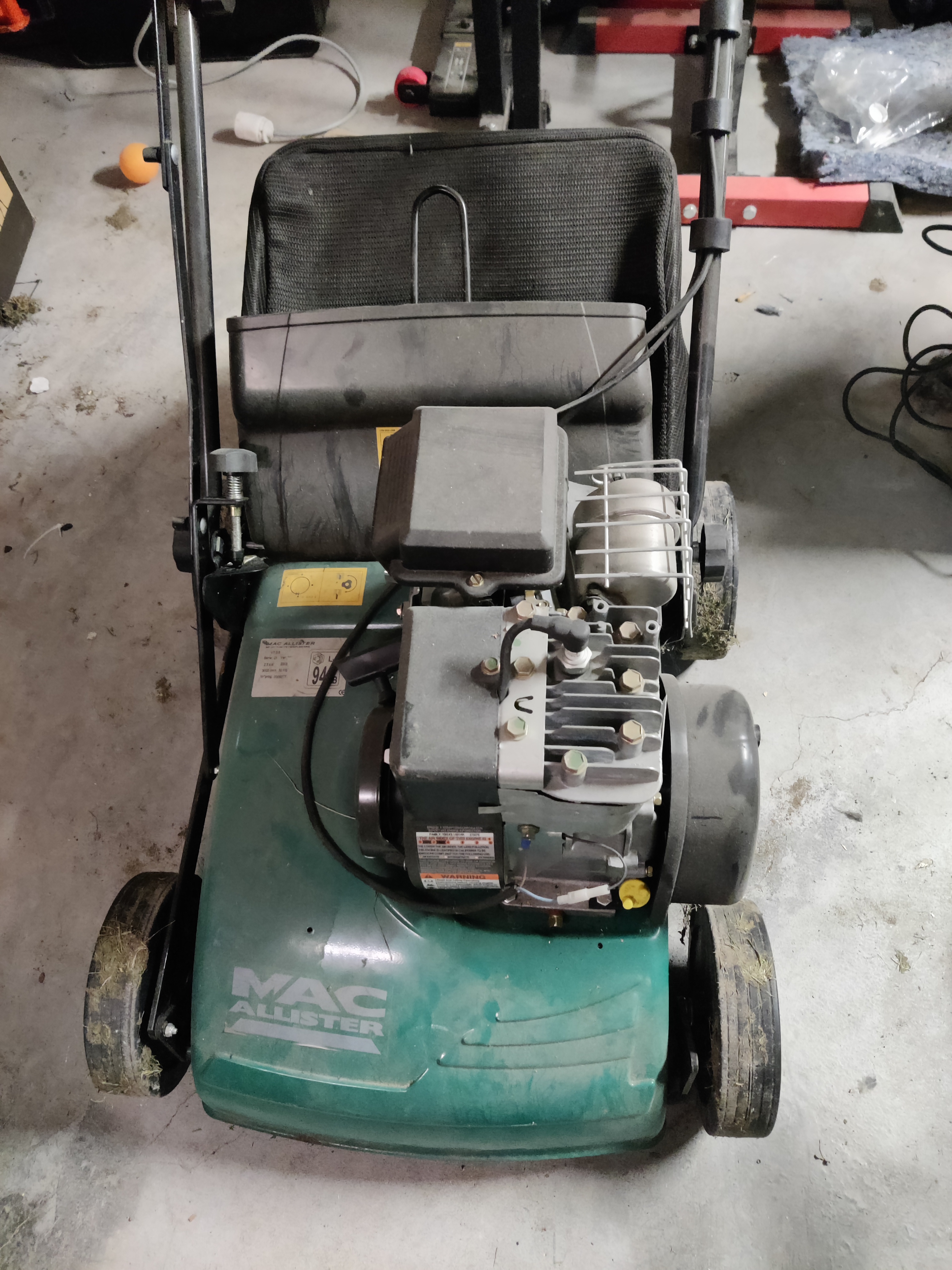 Rental Scarificateur between individuals (94)