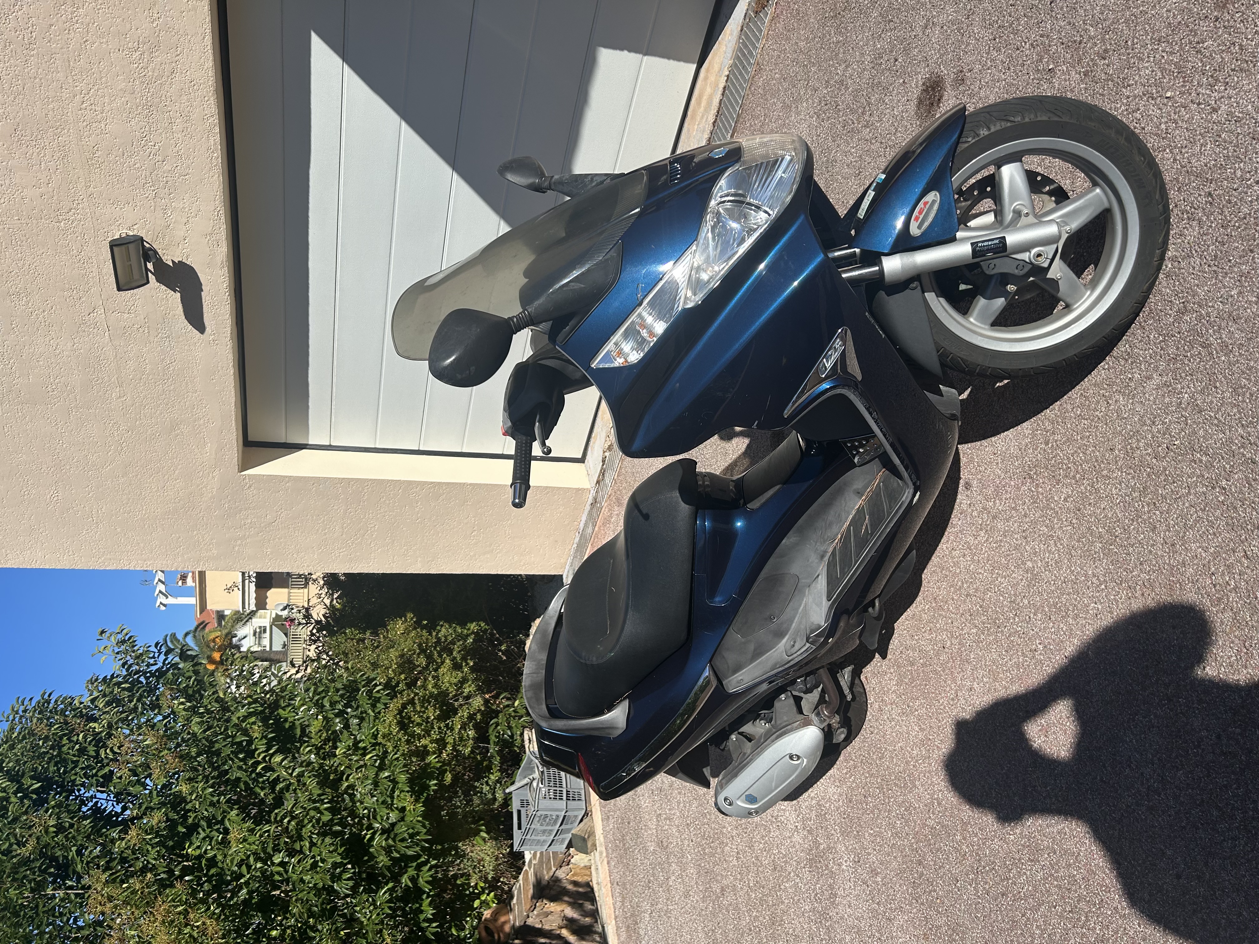 Rental Scooter between individuals (83)