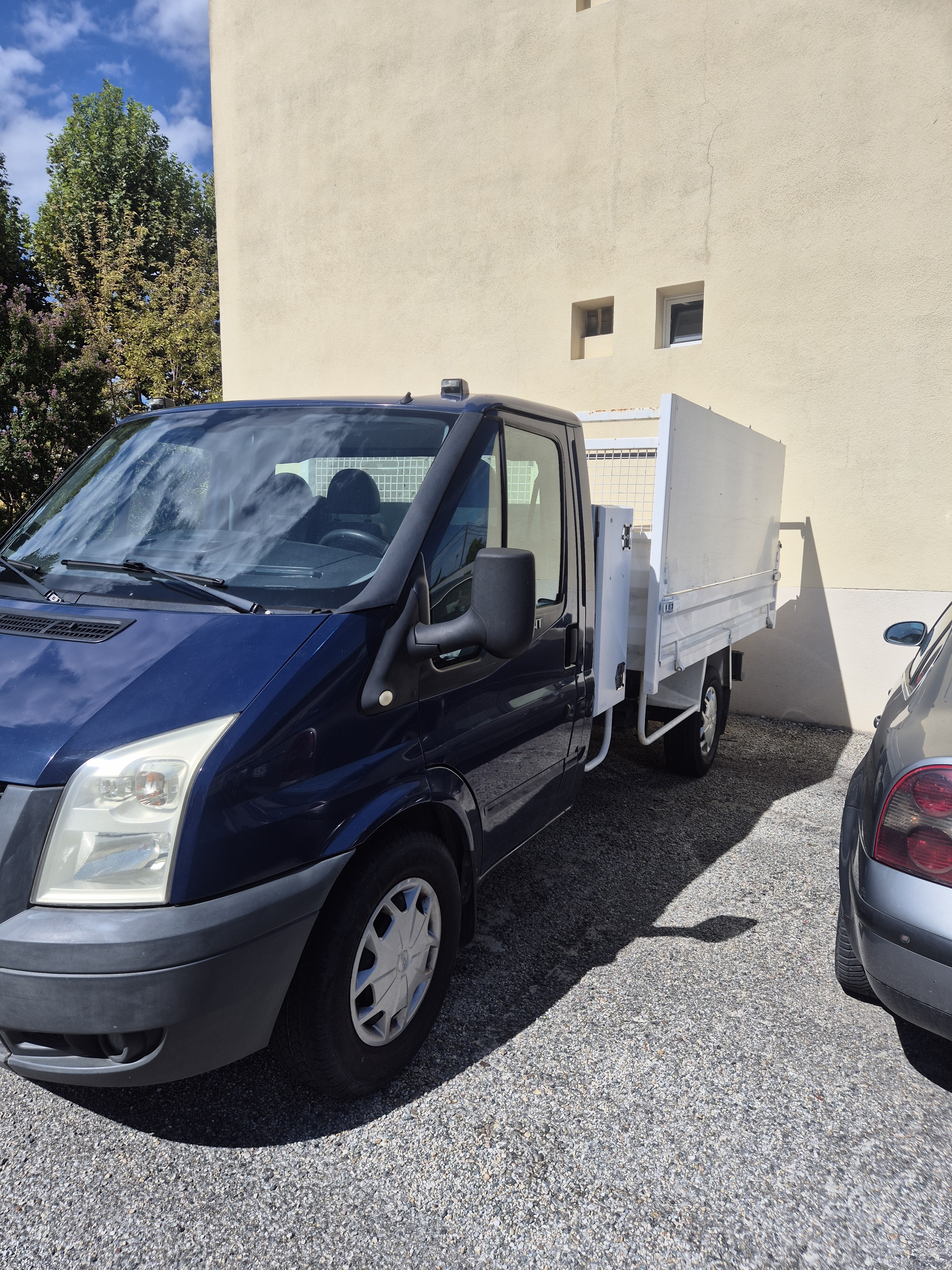 Service Avec camion between individuals (26)