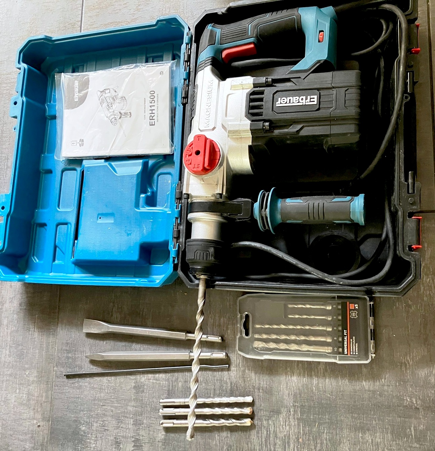 Rental Perforateur between individuals (57)