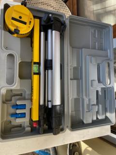 Location : niveau laser Location : niveau laser