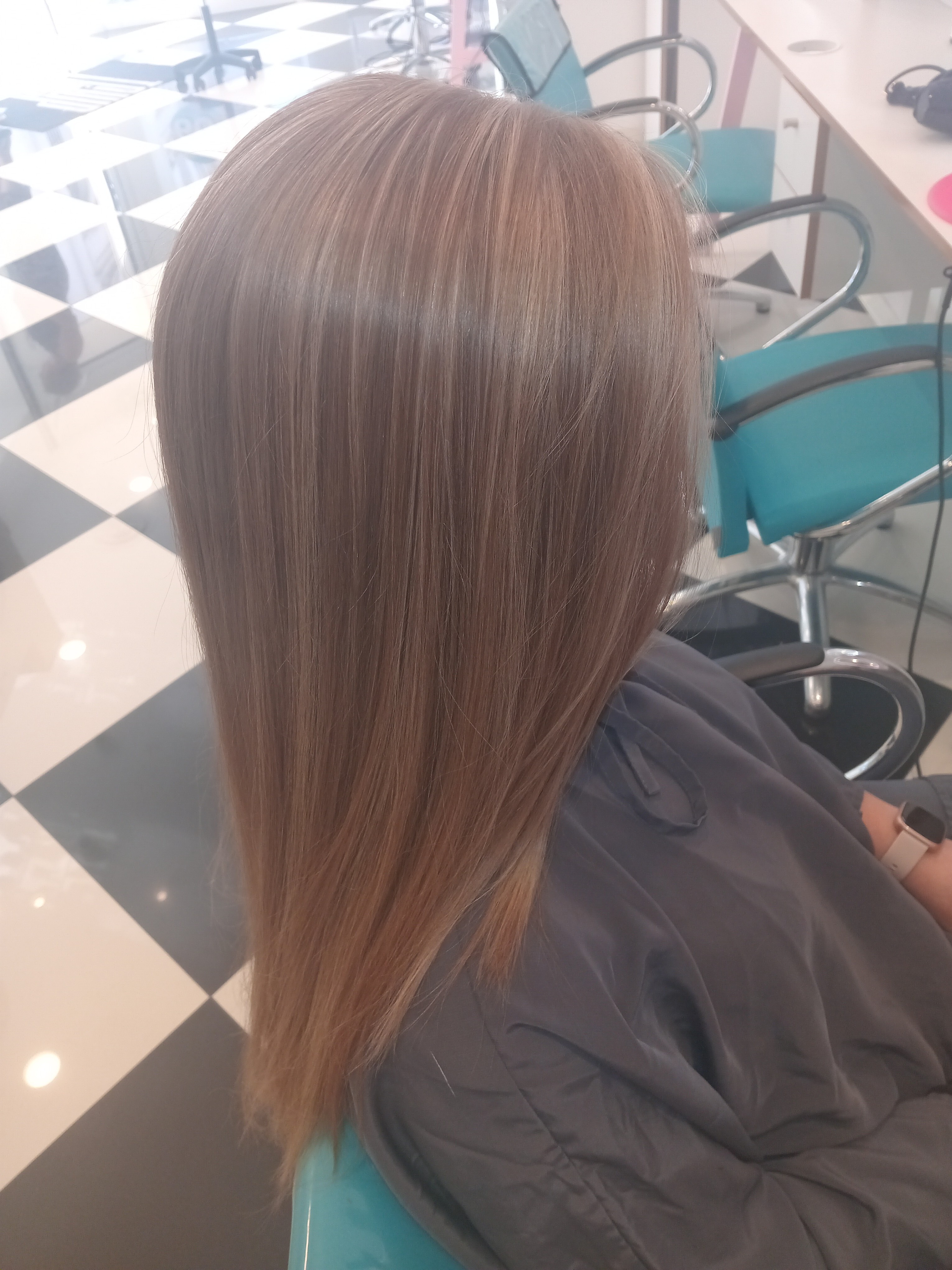 Service coiffure