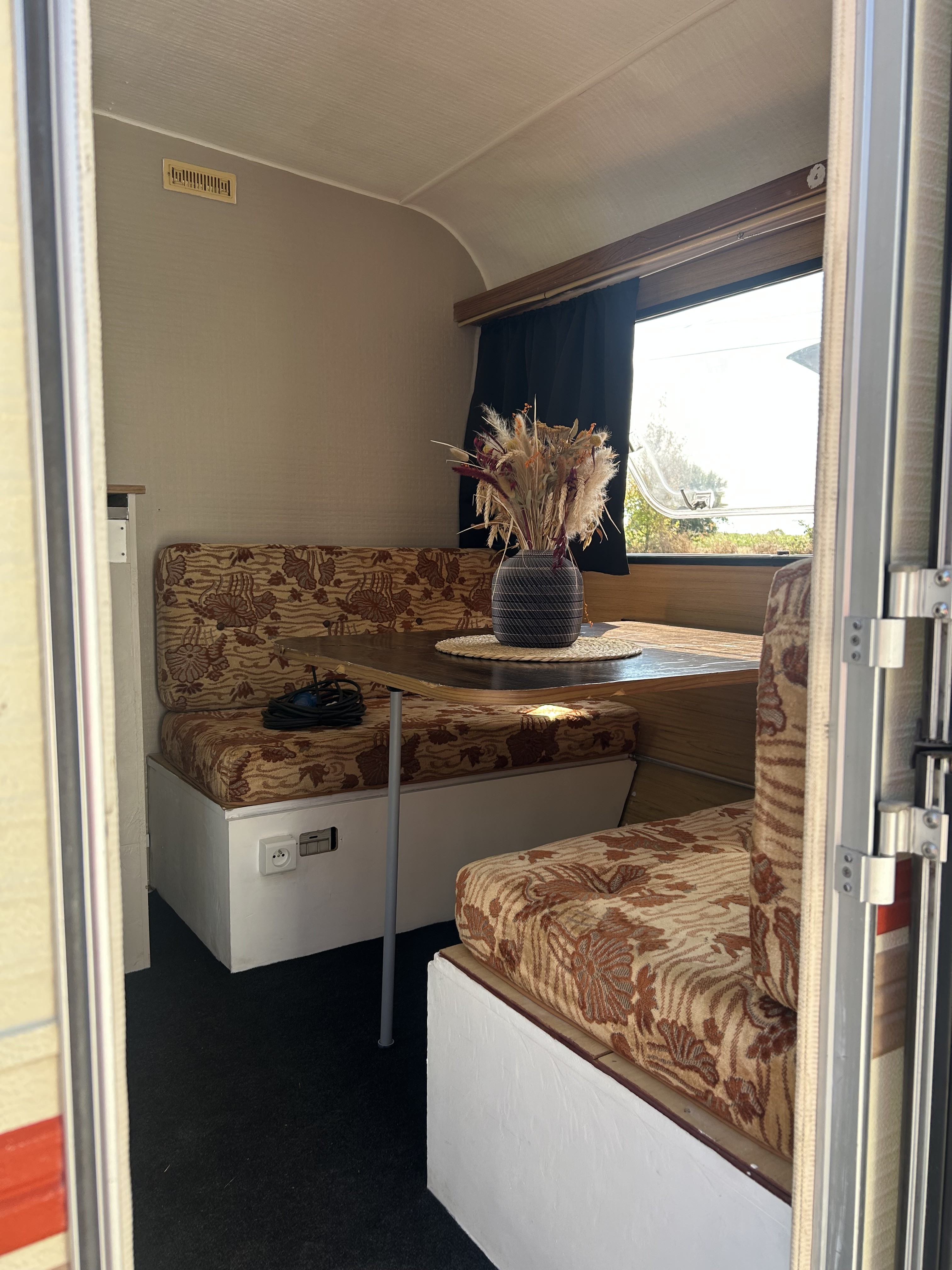 Rental Caravane between individuals (35)