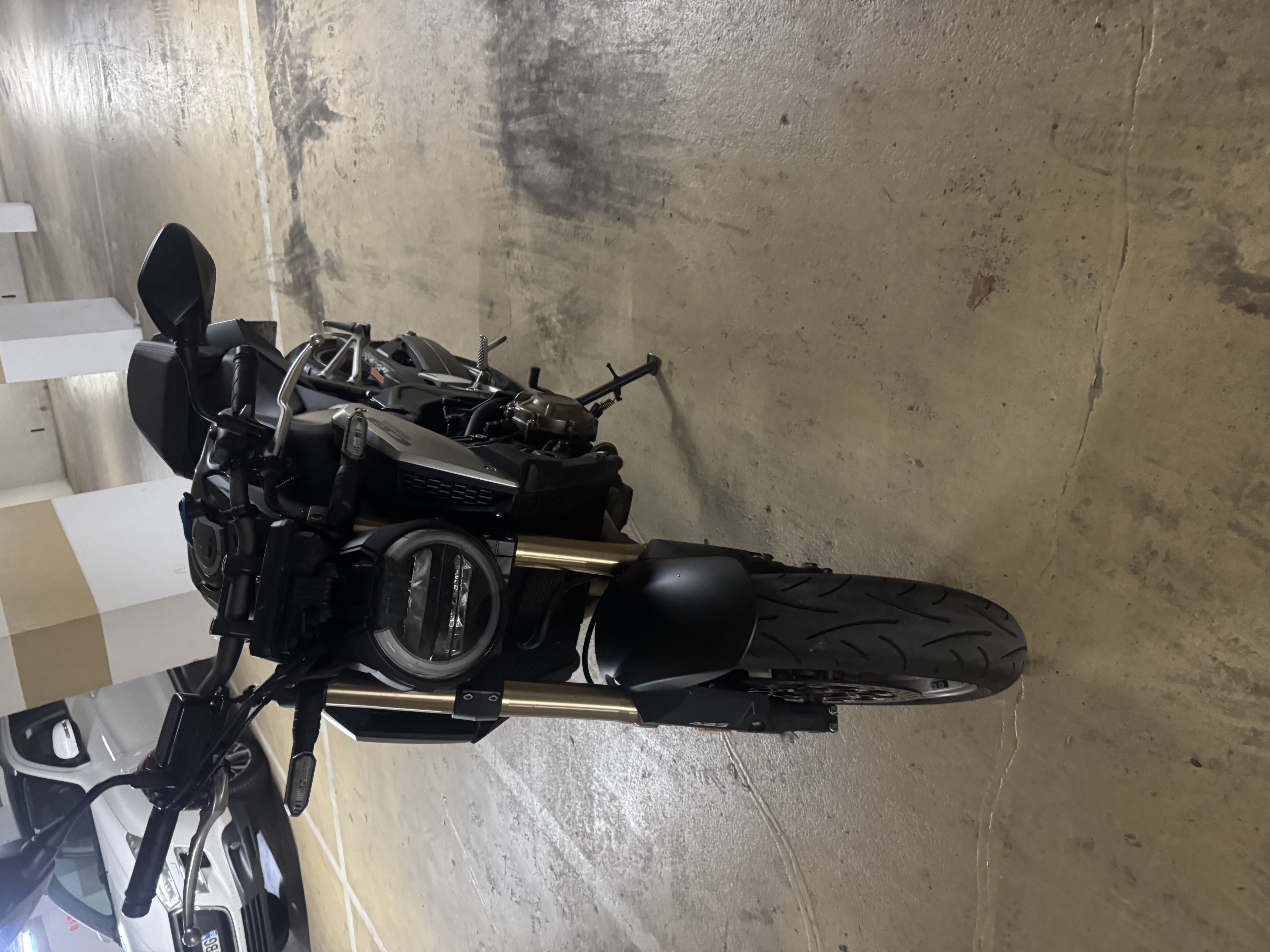 Rental Moto between individuals (77)