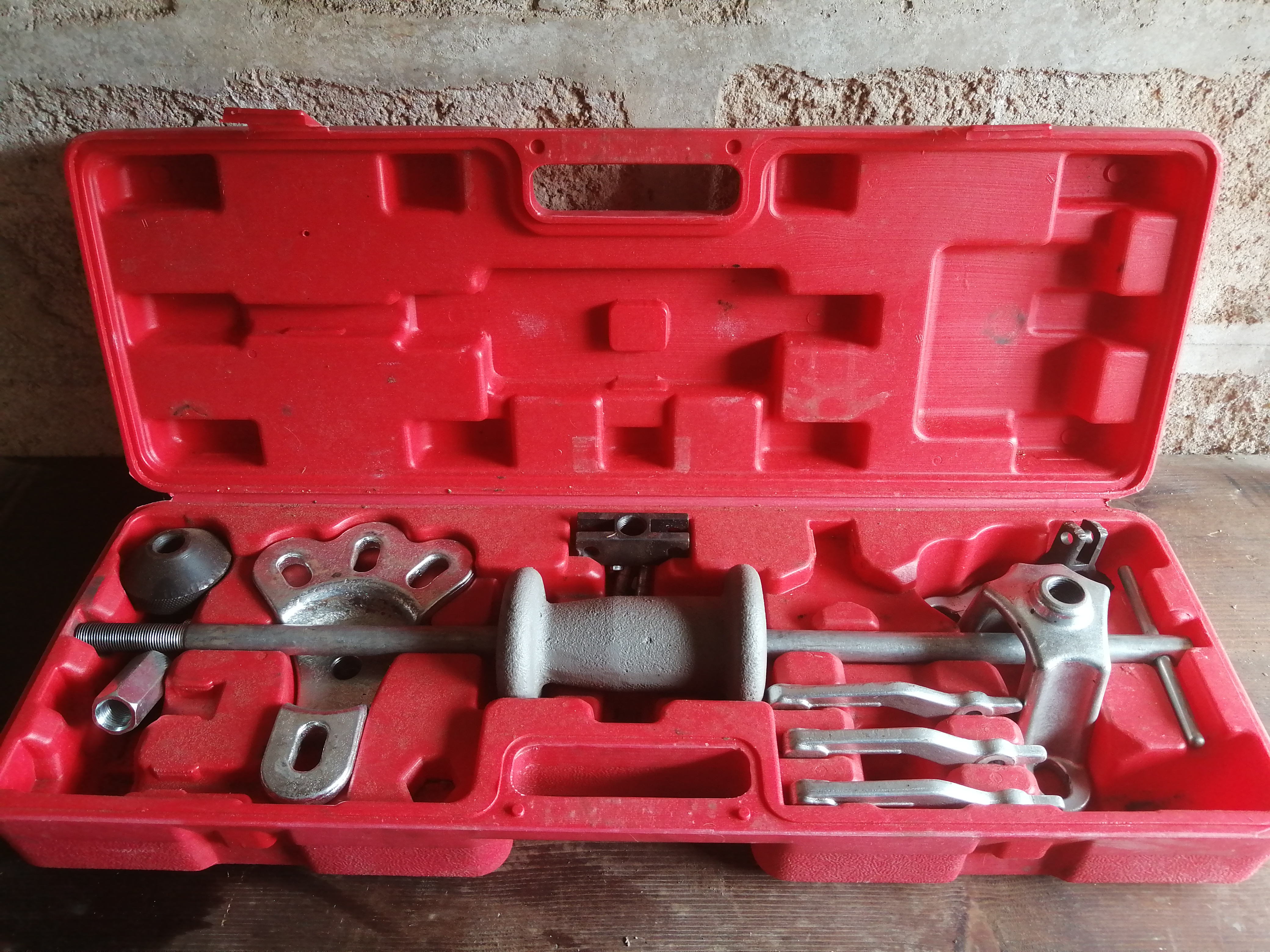 Rental Outils auto between individuals (53)