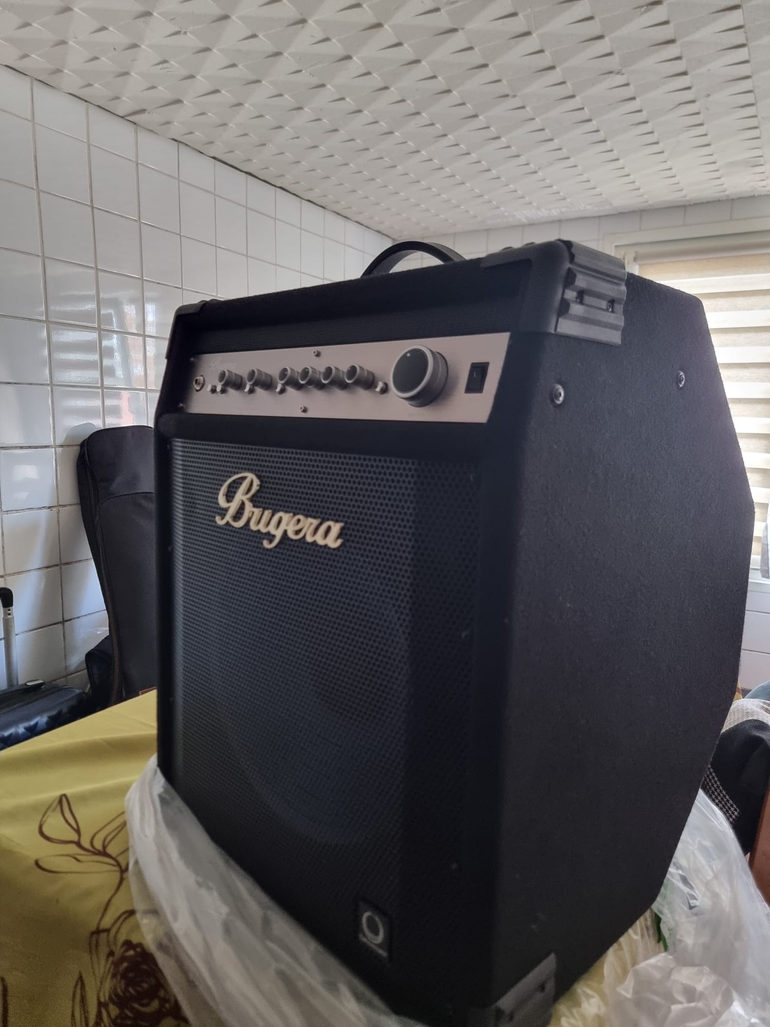 Rental Amplificateur between individuals (57)