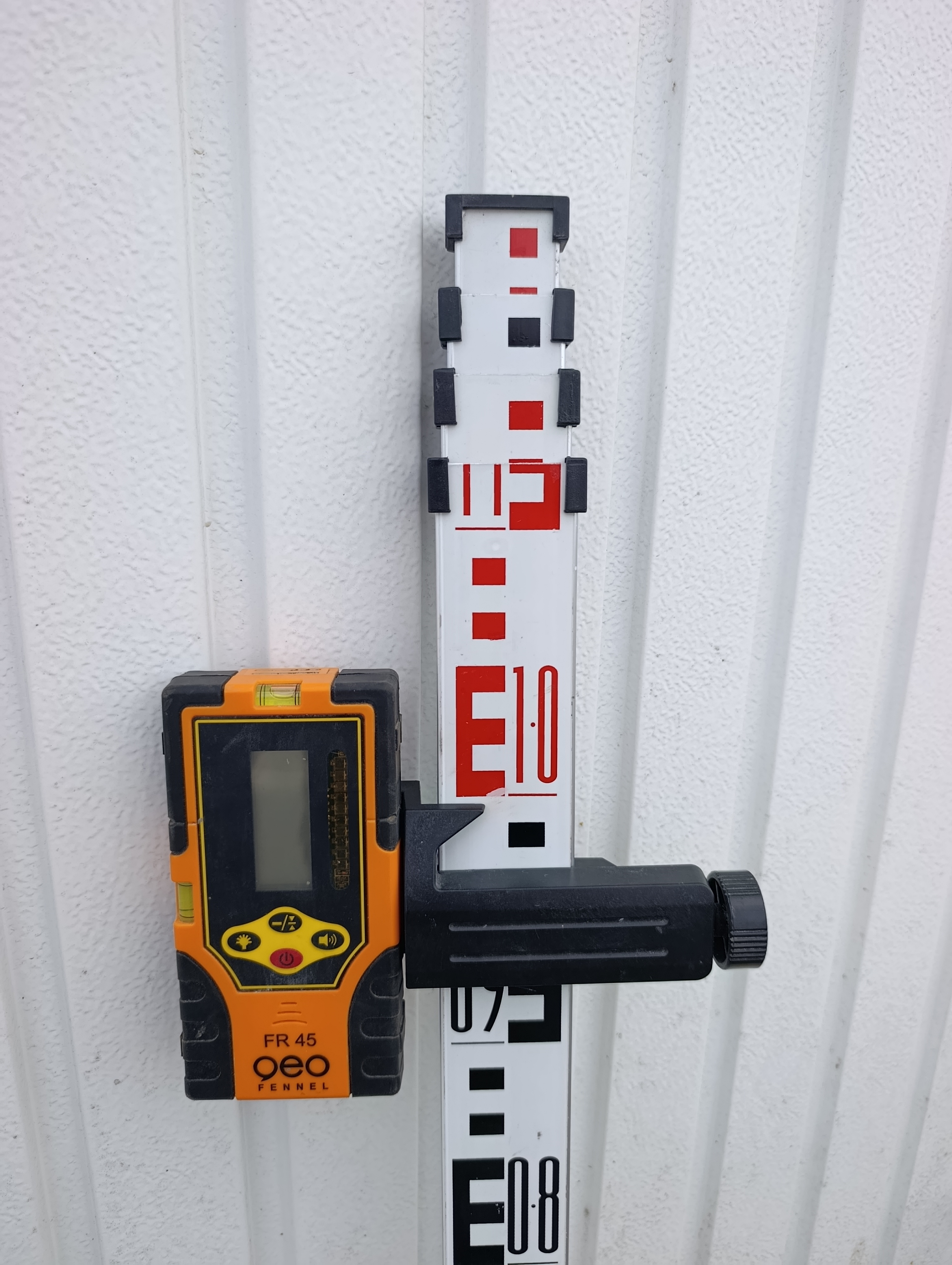 Rental Niveau laser between individuals (17)