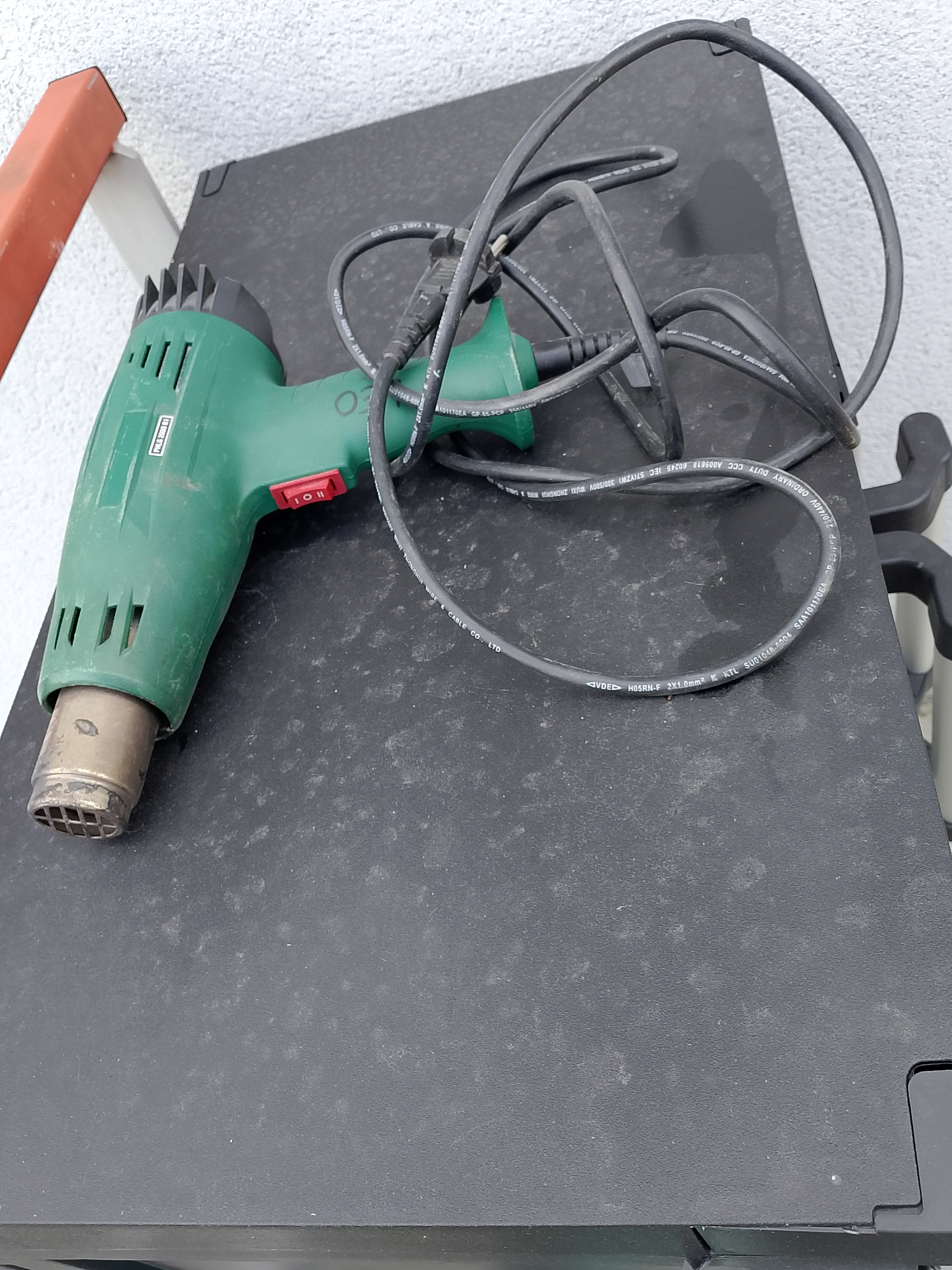 Rental Decapeur thermique between individuals (44)