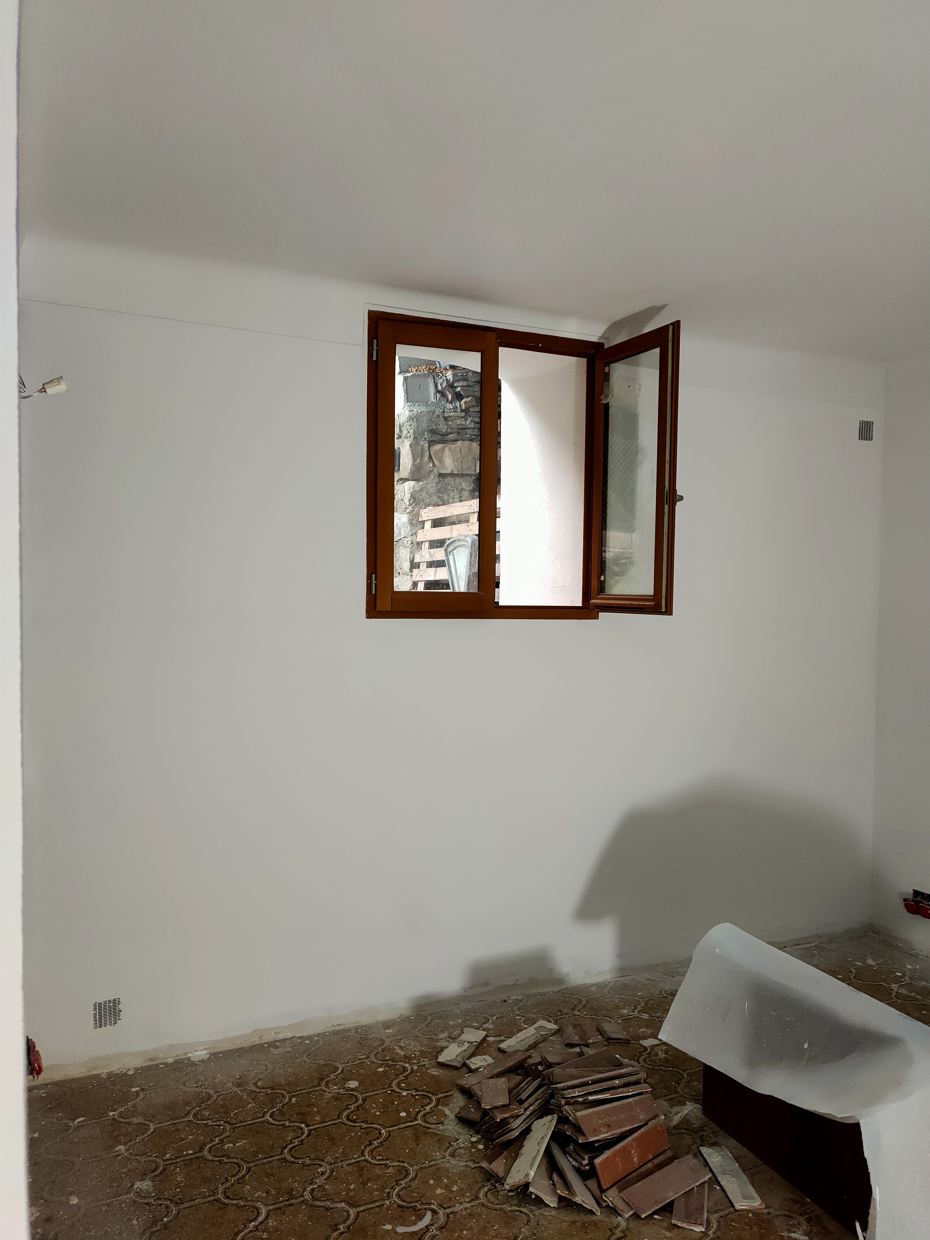 Service peintre entre particuliers (06)