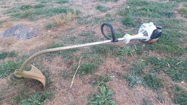 Location coupe bordures