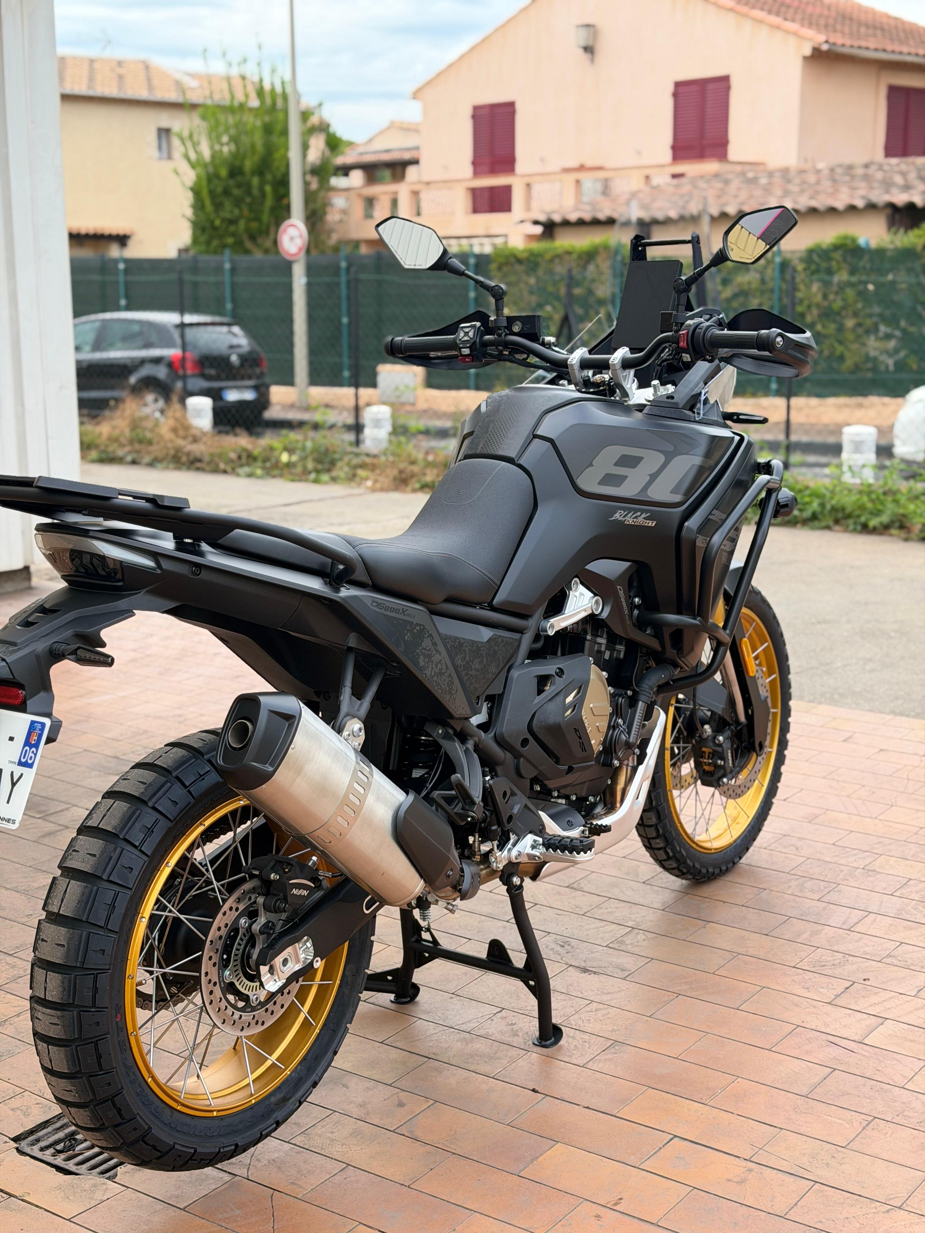 Location moto entre particuliers (06)