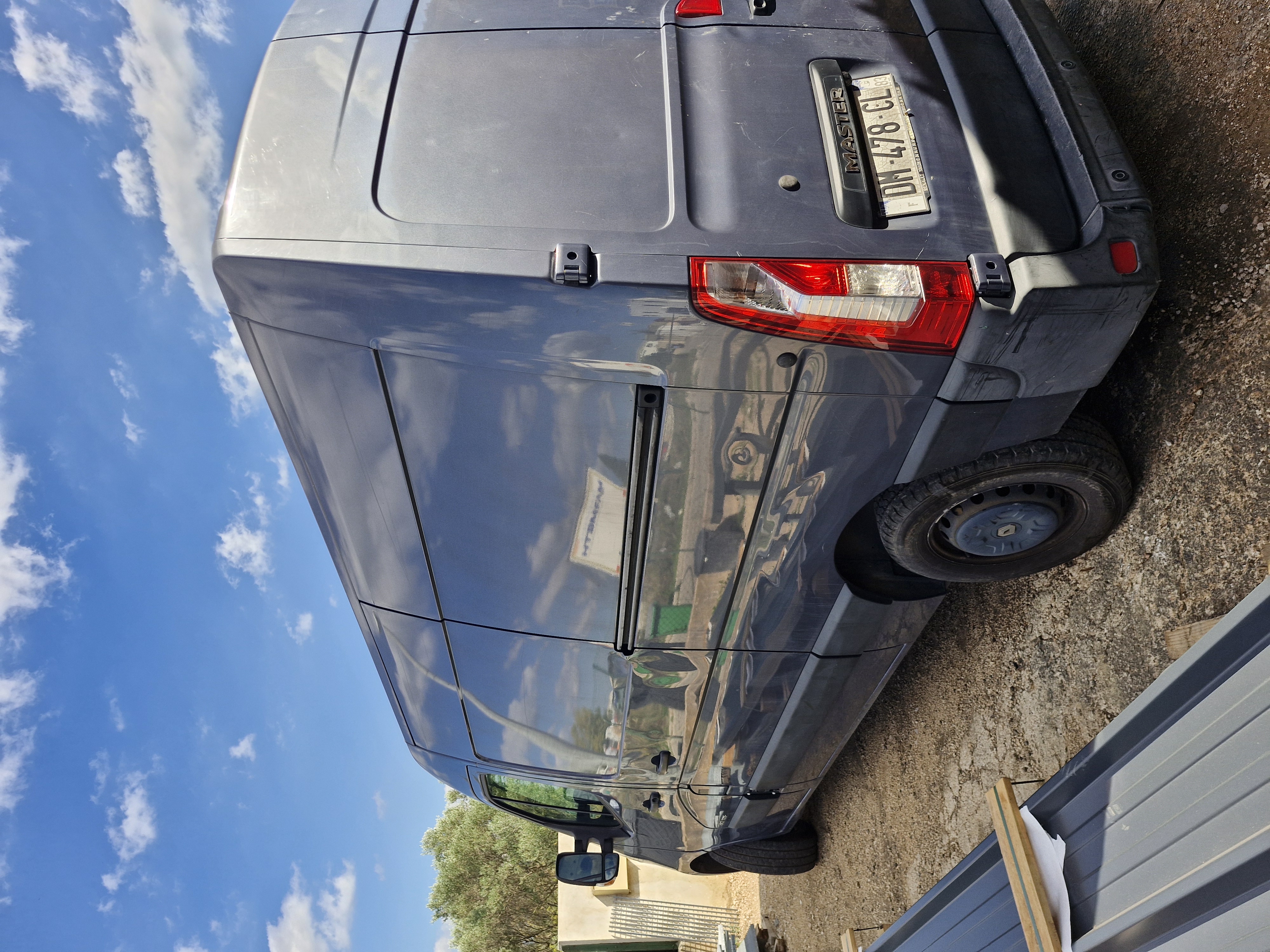 Service avec camion entre particuliers (83)