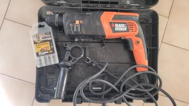 Location : perforateur Location : perforateur