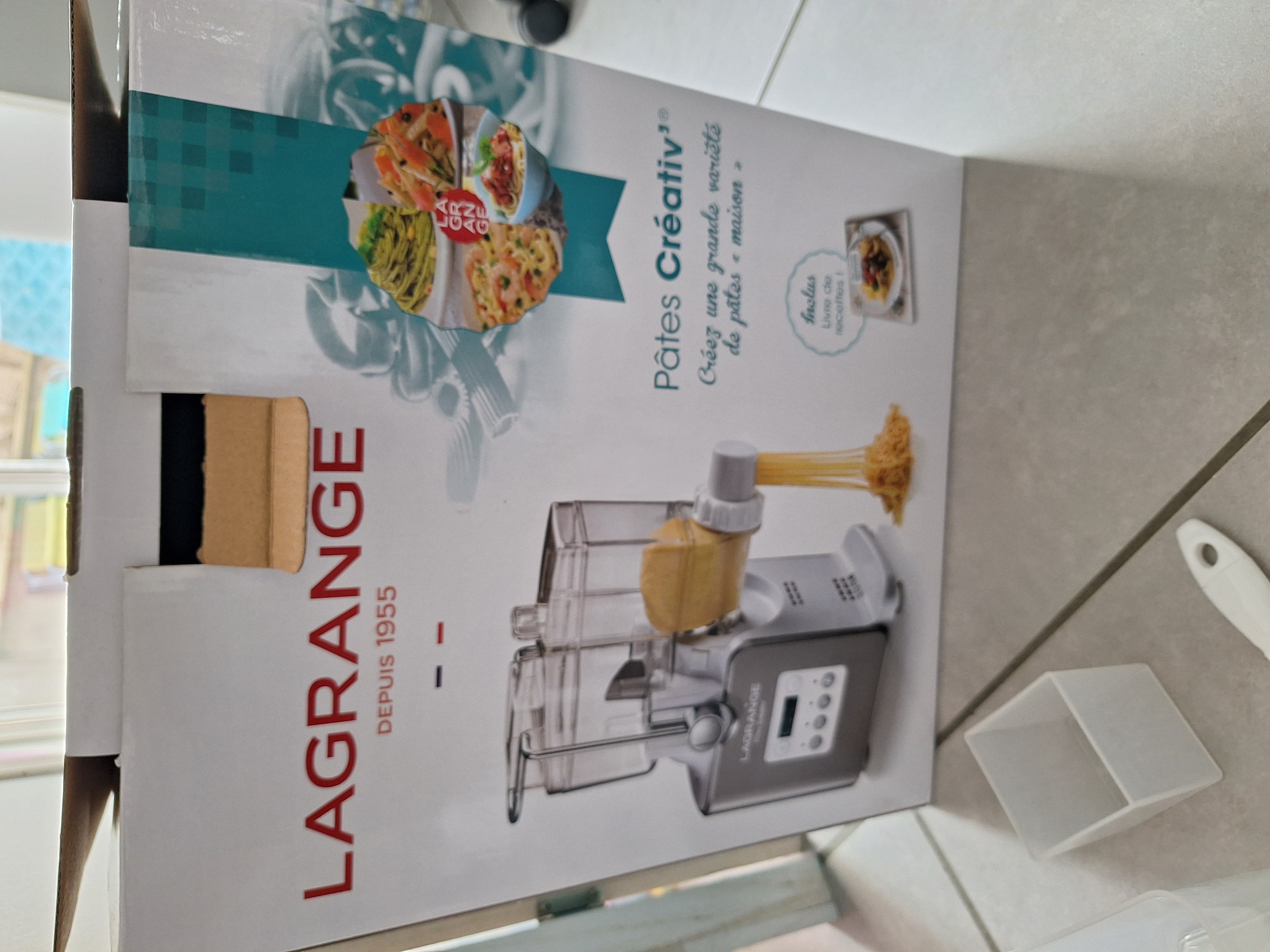 Rental Electrique between individuals (03)