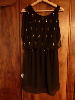 Location : robe Location : robe