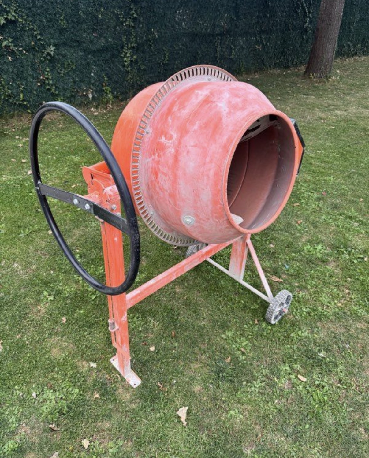 Rental Betonniere between individuals (91)