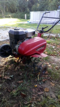 Location : motoculteur Location : motoculteur