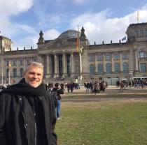 Service : babysitter Service : babysitter