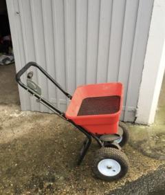 Location : semoir Location : semoir