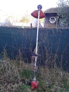 Location : debroussailleuse Location : debroussailleuse