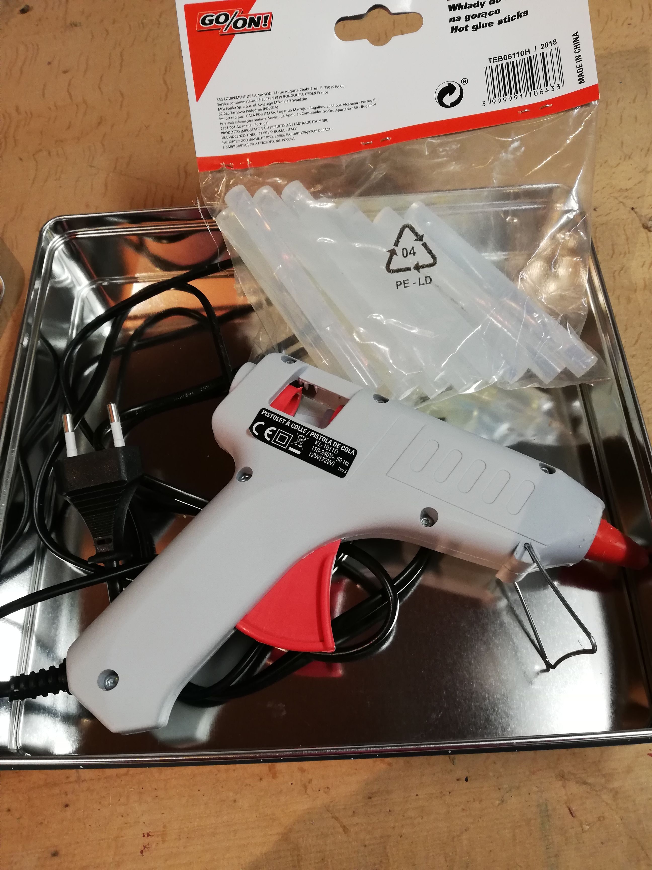 Location pistolet a colle 86 entre particuliers