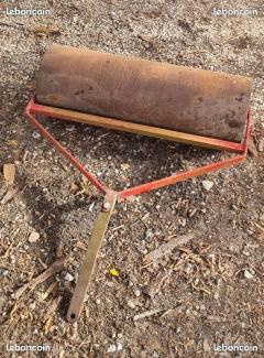 Location : rouleau a gazon Location : rouleau a gazon