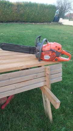 Location : tronconneuse