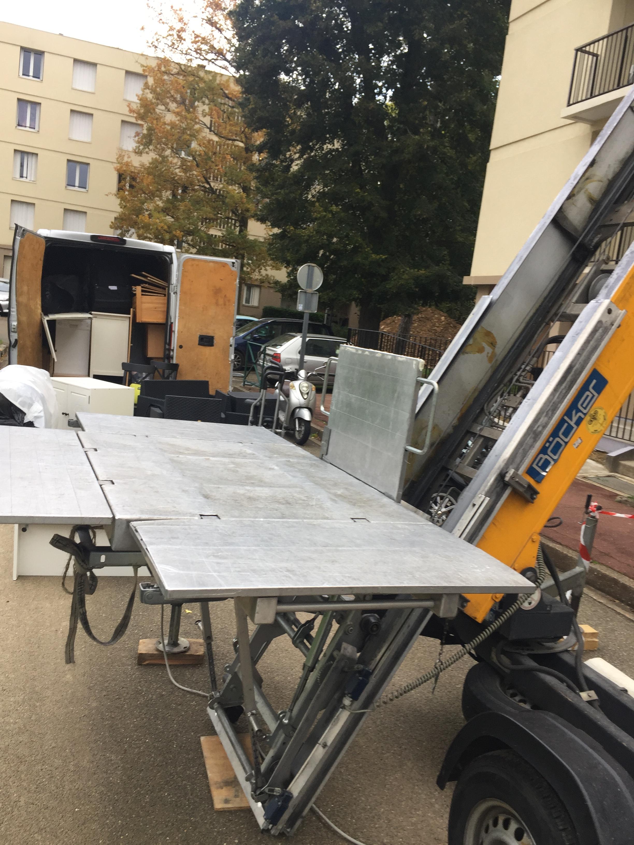 Service avec camion 93 entre particuliers