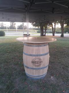 Location : table de reception Location : table de reception