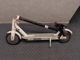 Location : scooter Location : scooter