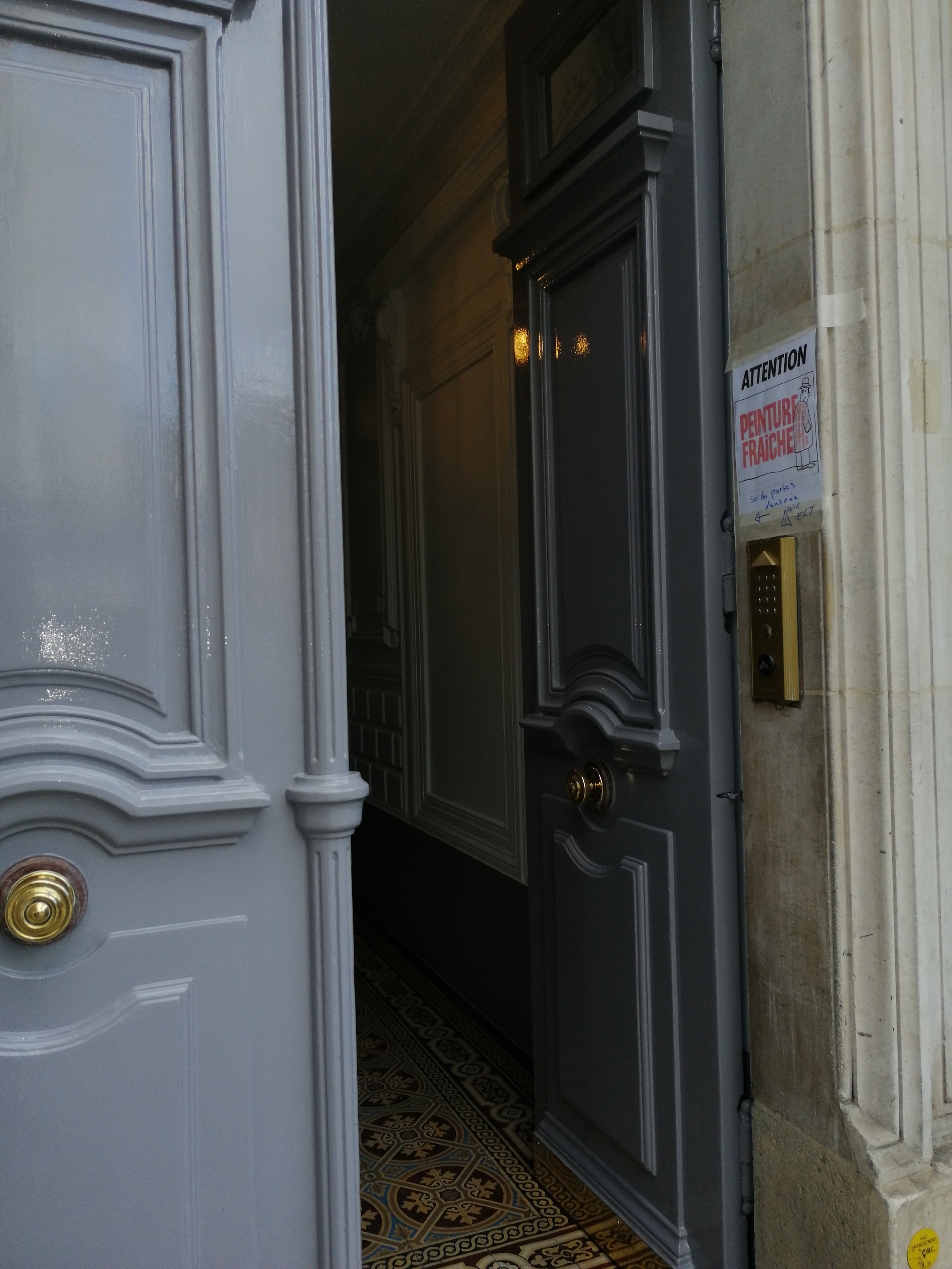 Service peintre 75 entre particuliers
