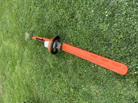 Location : taille haie Location : taille haie