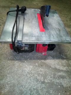 Location : carrelette Location : carrelette