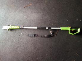 Location : elagueuse Location : elagueuse