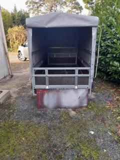 Location : remorque Location : remorque