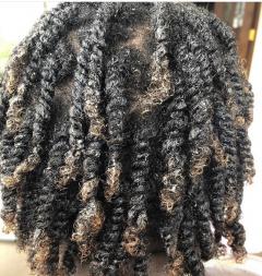 Service : coiffure afro Service : coiffure afro