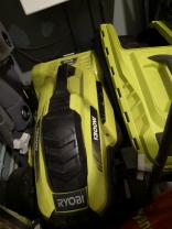 Location : tondeuse Location : tondeuse