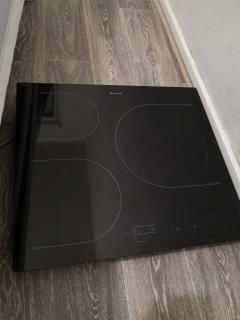 Location : plaque de cuisson Location : plaque de cuisson