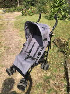 Location : poussette Location : poussette