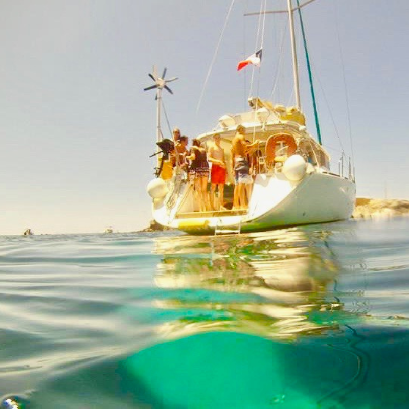 Location bateau avec skipper 97 entre particuliers