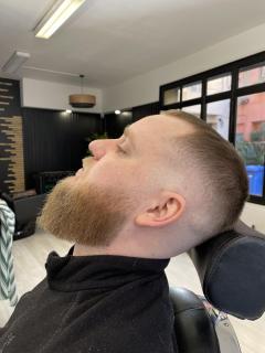 Service : coiffure homme Service : coiffure homme