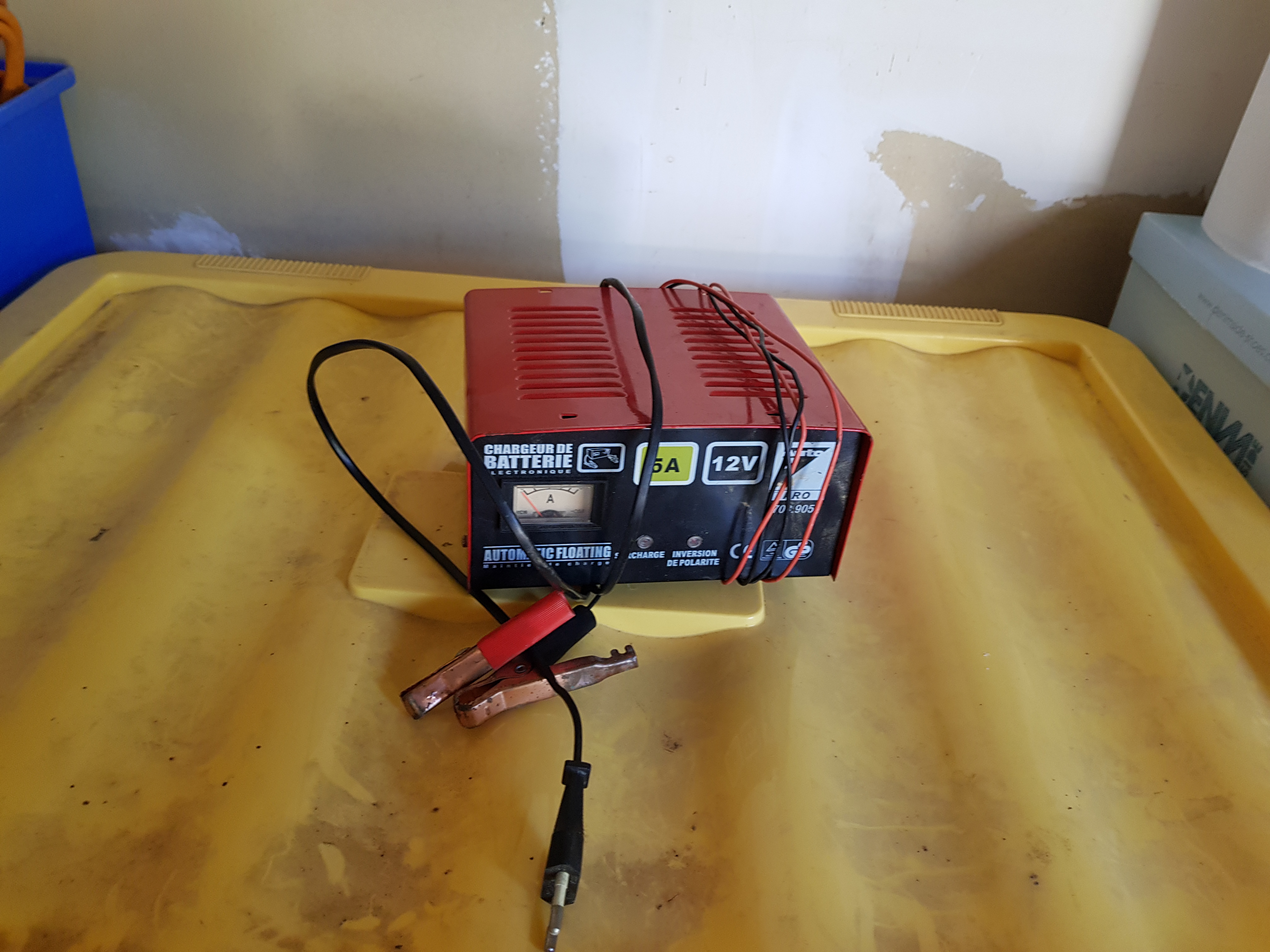 Location chargeur de batterie 01 entre particuliers