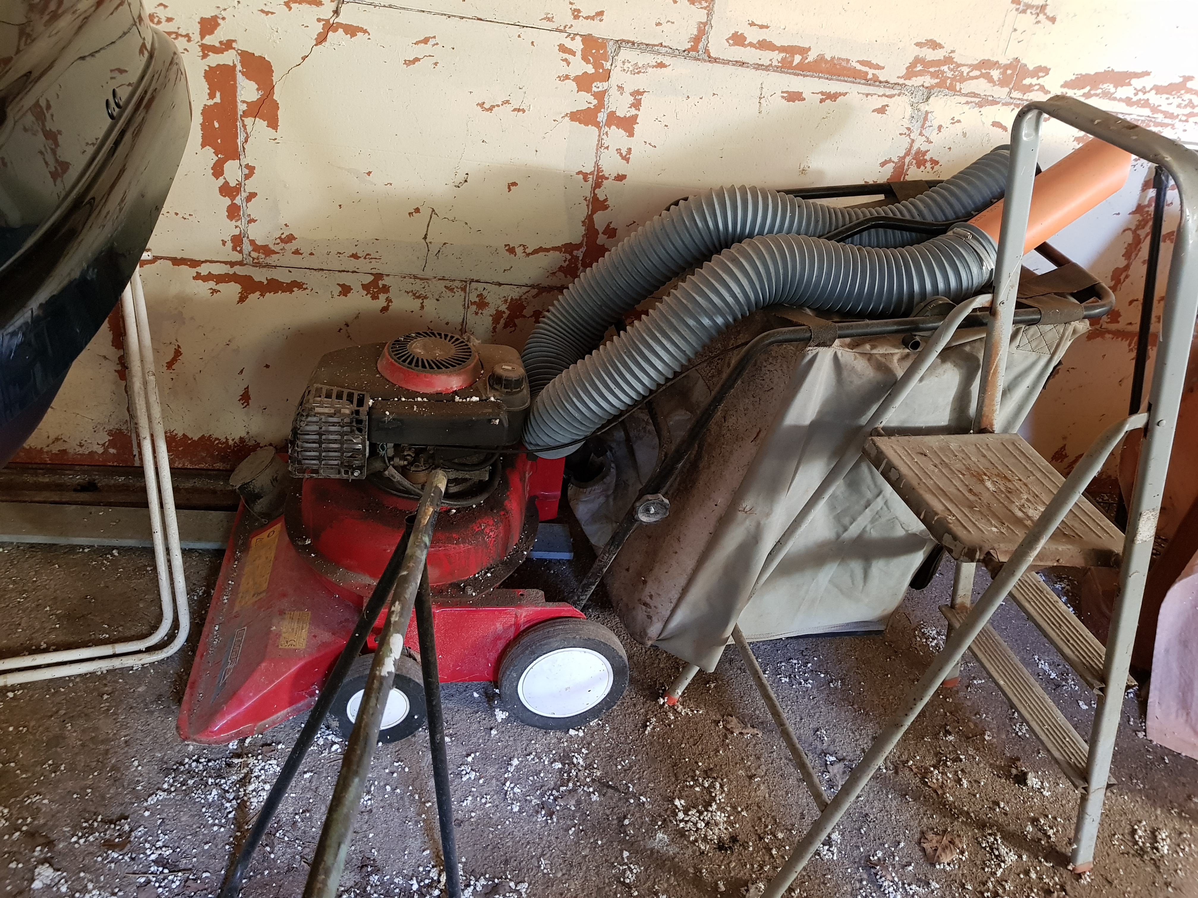 Location aspirateur souffleur 01 entre particuliers