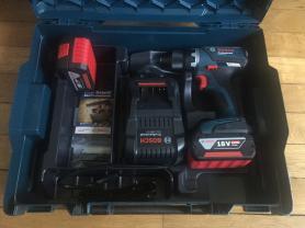 Location : visseuse Location : visseuse