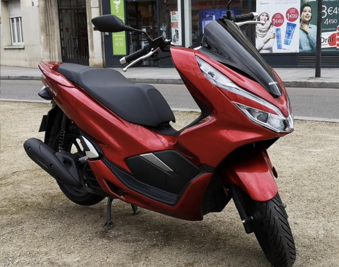 Location moto 75 entre particuliers