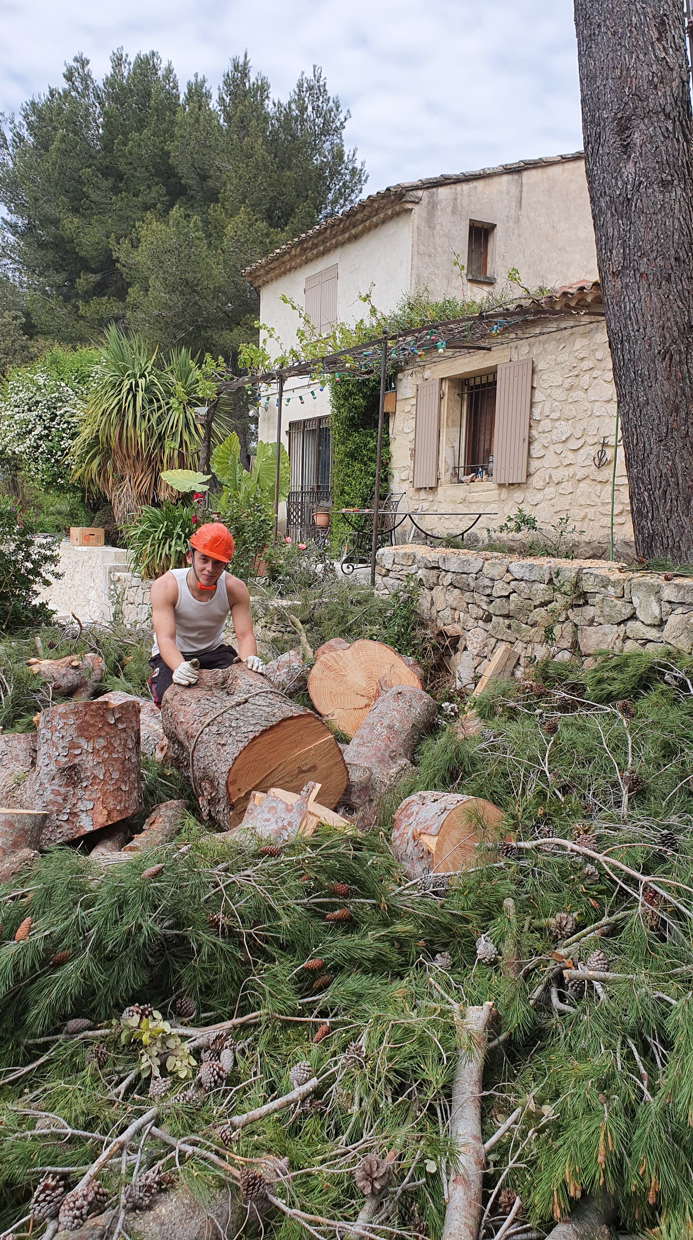 Service debroussaillage 13 entre particuliers