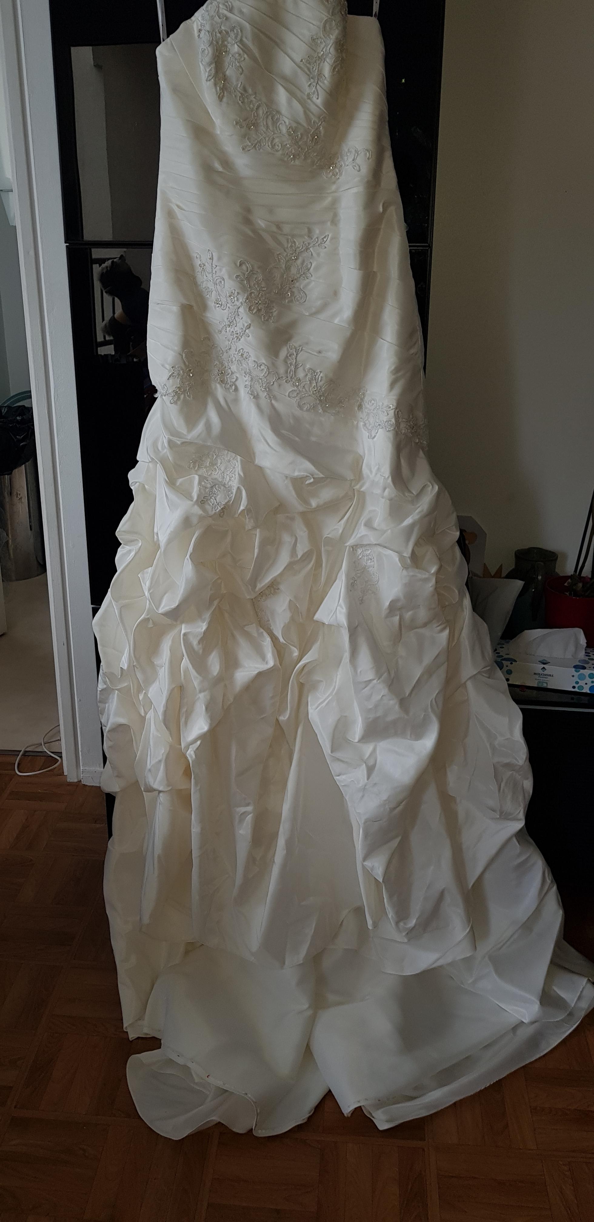 Location robe de mariee 92 entre particuliers