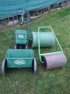 Location : rouleau a gazon Location : rouleau a gazon