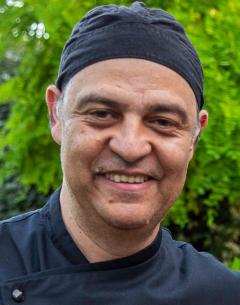 Service : chef cuisinier Service : chef cuisinier